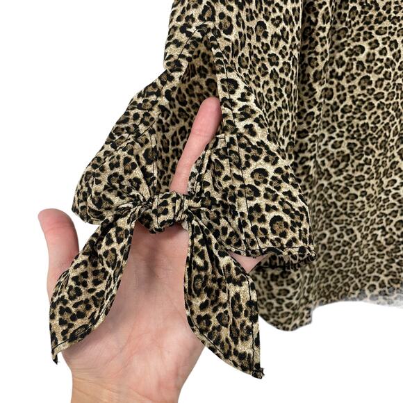 Michael Michael Kors Split Neck Bow Tie Sleeve Animal Print Top Womens Medium - Picture 3 of 7